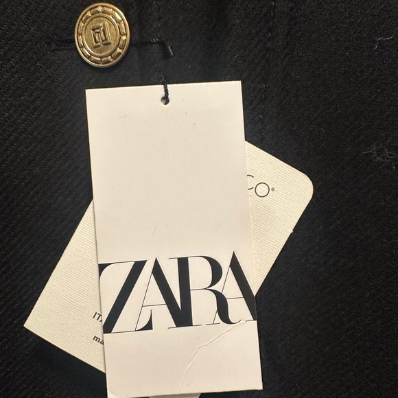 Zara  MANTECO Black Coat with Gold Button Detail - Picture 3 of 6